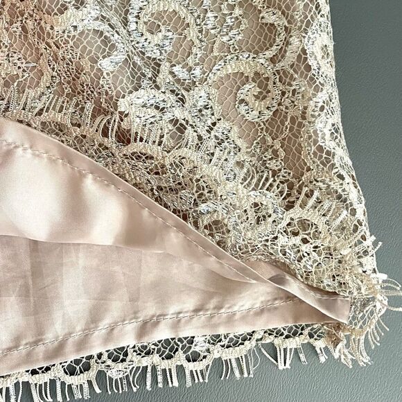 J. Crew Lace Skirt in Gold Metallic Holiday Size 2 - Picture 13 of 14